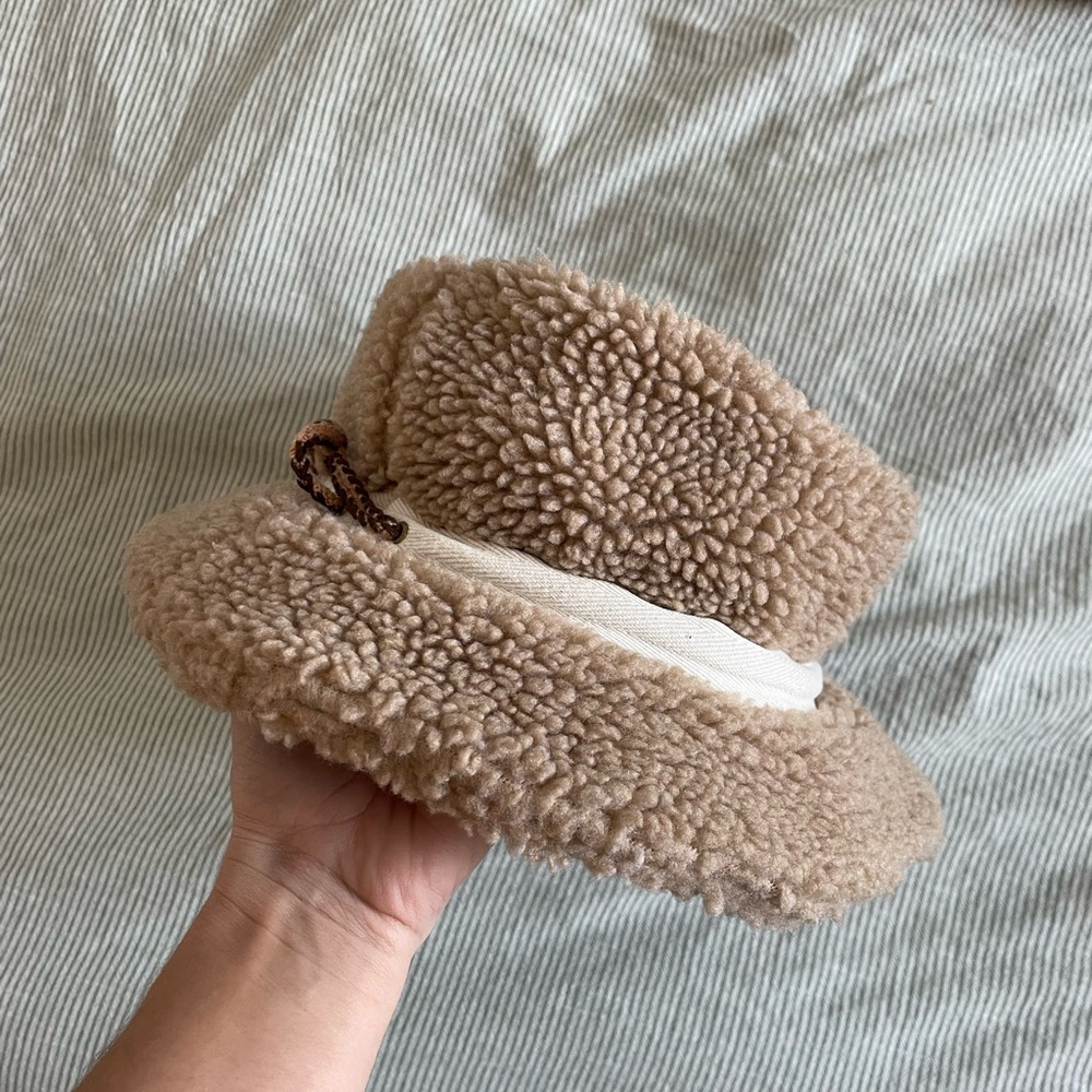 Cozy Tan Vintage Sherpa Fleece Hat